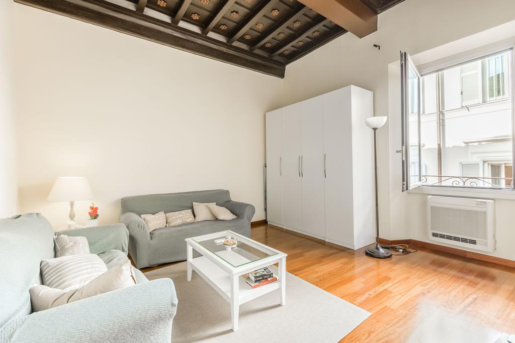 Navona Bernini Lodge Рим Экстерьер фото